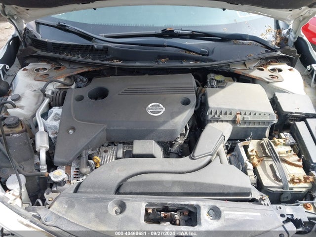 Nissan Altima 2.5 S 2015 1N4AL3APXFC438207 Image 10
