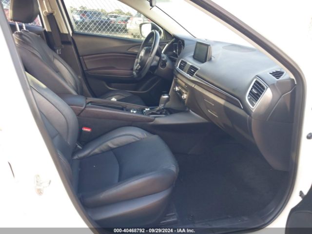 3MZBN1W31JM169425 Mazda Mazda3 Grand Touring