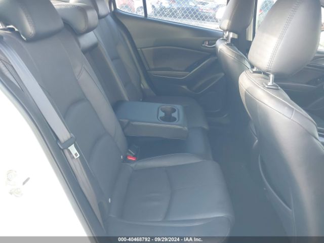 3MZBN1W31JM169425 Mazda Mazda3 Grand Touring