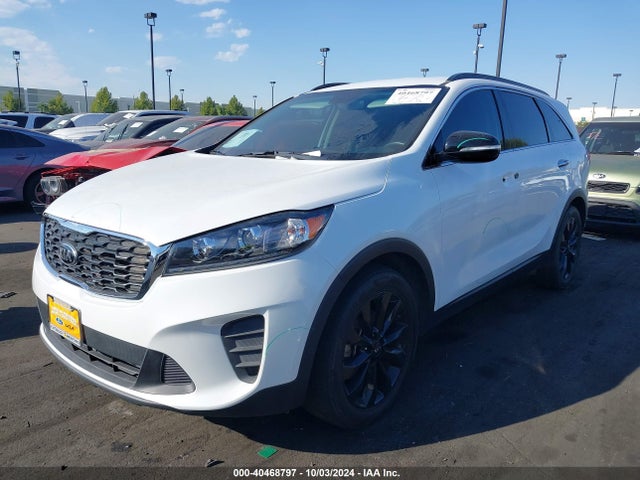 KIA Sorento 3.3l S 2019 5XYPG4A56KG596370 Image 2