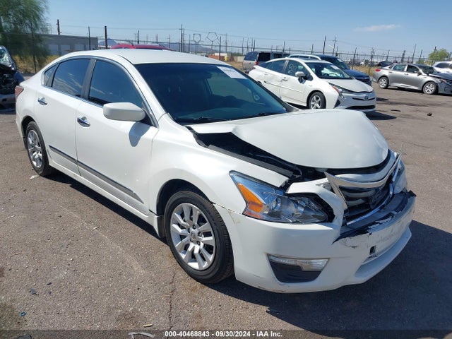 Nissan Altima 2.5 S 2015 1N4AL3AP5FN306766 Image 1