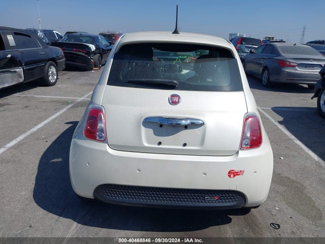 Fiat 500E BATTERY ELECTRIC 2017 3C3CFFGE4HT529888 Image 16