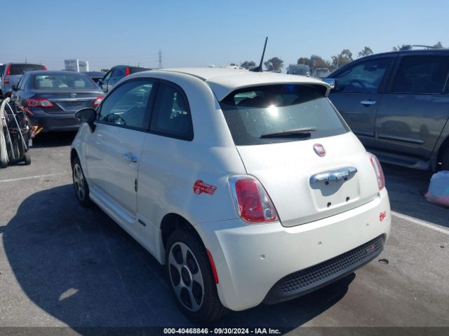 2017 FIAT 500E 3C3CFFGE4HT529888 Photo 2