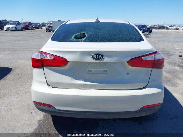 KNAFK4A69F5375523 KIA FORTE LX