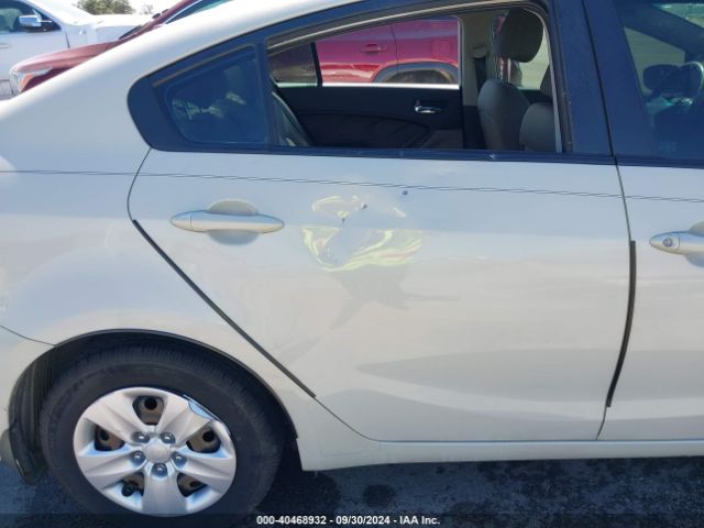 KNAFK4A69F5375523 KIA FORTE LX