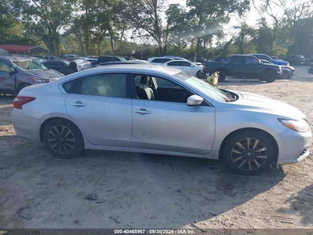 1N4AL3AP4JC223978 Nissan Altima 2.5 Sl