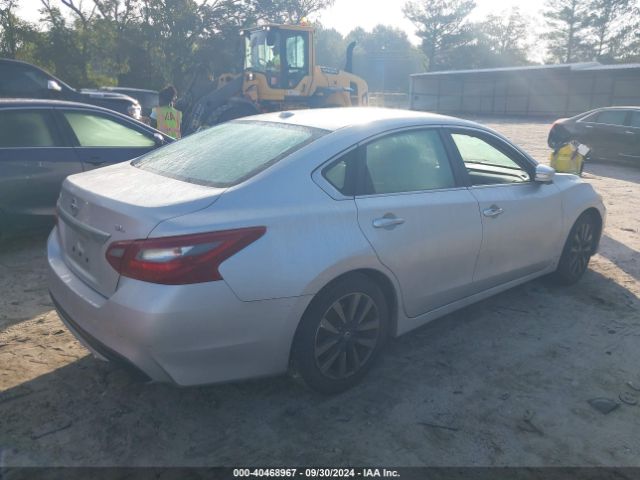 1N4AL3AP4JC223978 Nissan Altima 2.5 Sl
