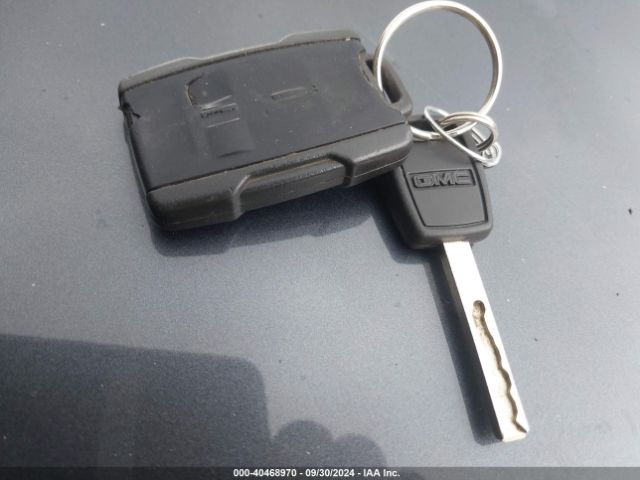 3GTU2UEC8EG329943 GMC Sierra 1500 Sle