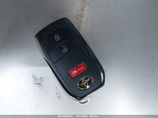 JTDACAAU4R3027622 Toyota Prius Le