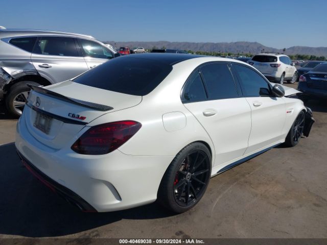 55SWF8HB1GU117139 Mercedes-Benz Amg C 63 S