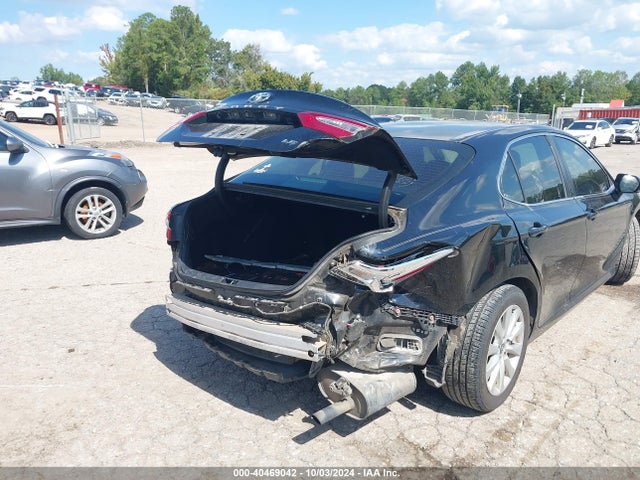 Toyota CAMRY LE 2018 JTNB11HK1J3032162 Image 19