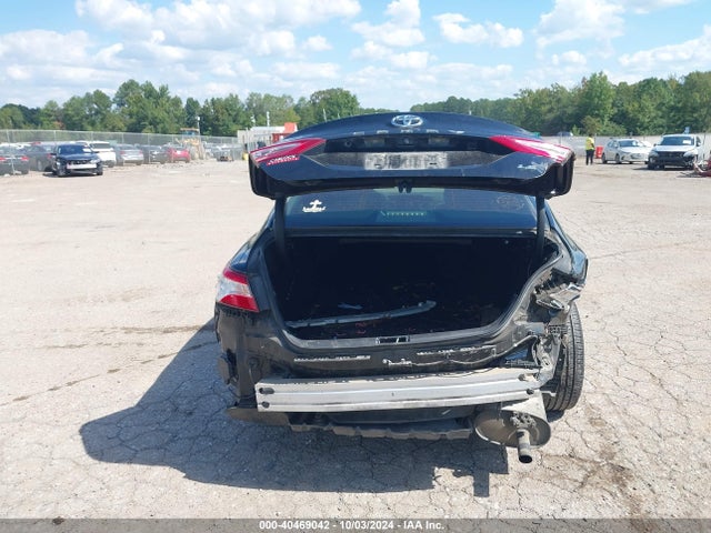 Toyota CAMRY LE 2018 JTNB11HK1J3032162 Image 6