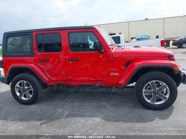 1C4HJXEN3LW233711 Jeep Wrangler Unlimited Sahara 4x4