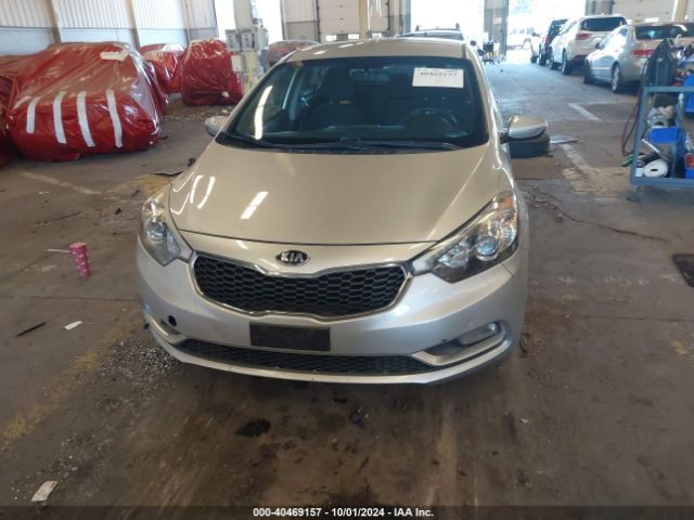 KNAFX5A82F5271674 KIA FORTE EX