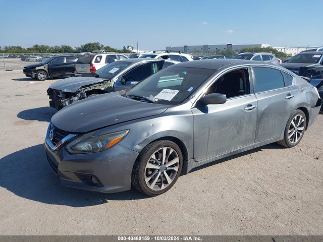 Nissan Altima 2.5 Sr 2016 1N4AL3AP8GC190654 Image 2