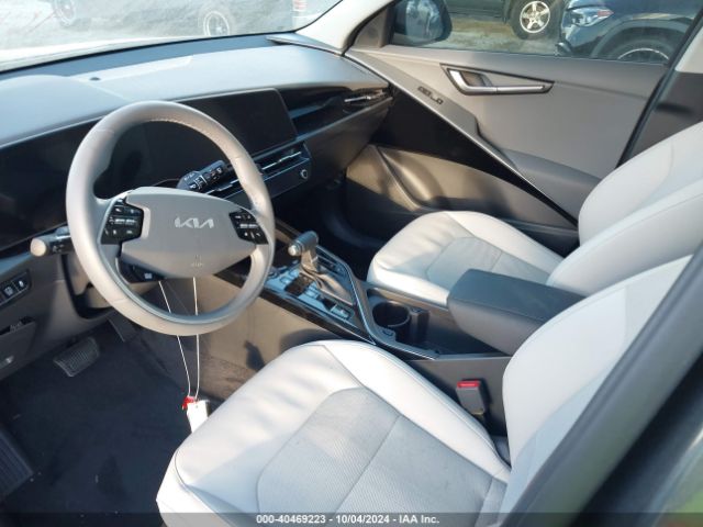 KNDCR3LE3R5186192 KIA NIRO EX