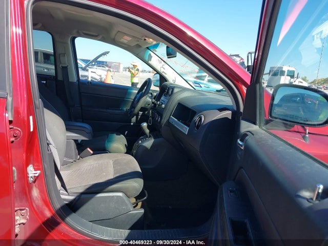1C4NJCBAXHD123884 Jeep Compass Sport Fwd