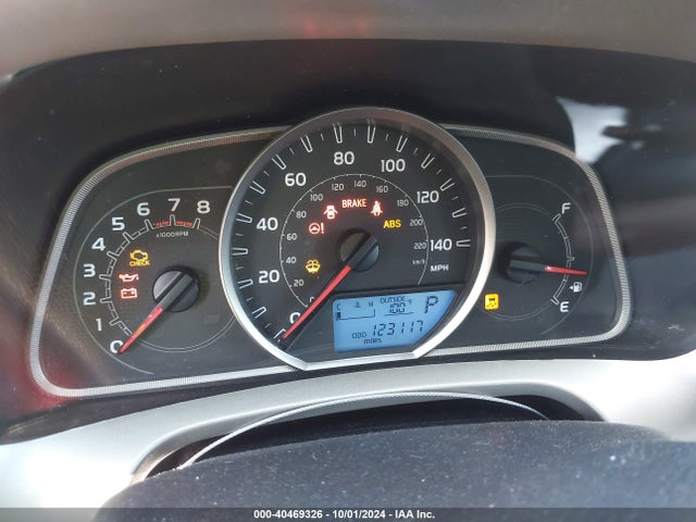 Toyota RAV4 LE 2015 2T3ZFREV5FW227218 Image 7