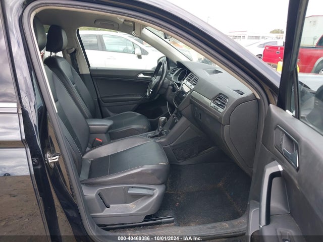 3VV3B7AX3JM003194 Volkswagen Tiguan 2.0t Se/2.0t Sel