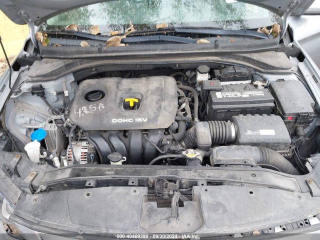 Hyundai ELANTRA SE 2017 5NPD74LF5HH208247 Image 10