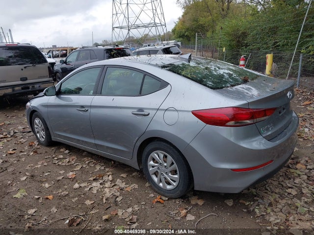 Hyundai ELANTRA SE 2017 5NPD74LF5HH208247 Image 3