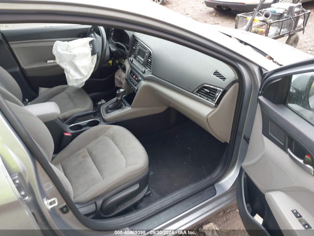 Hyundai ELANTRA SE 2017 5NPD74LF5HH208247 Image 5