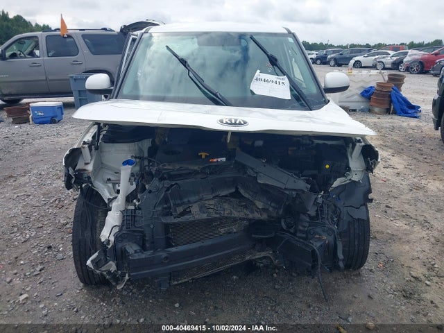 KIA SOUL LX 2021 KNDJ23AU7M7745083 Image 13