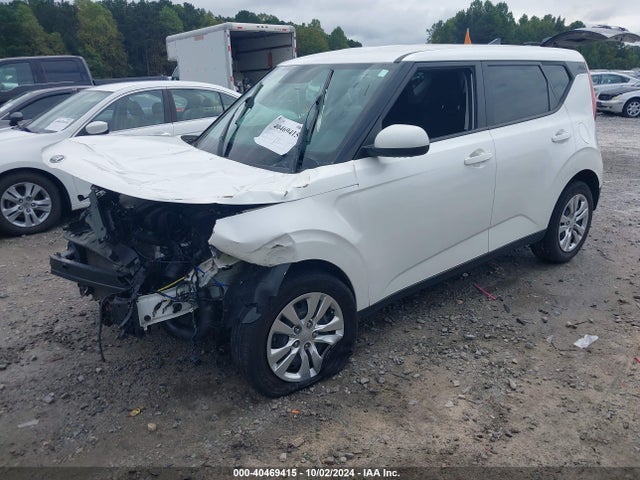 KIA SOUL LX 2021 KNDJ23AU7M7745083 Image 2