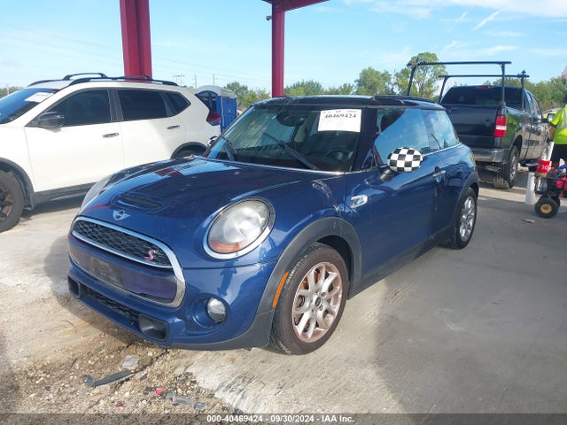 2017 MINI HARDTOP WMWXP7C50H2A45286 Photo 1