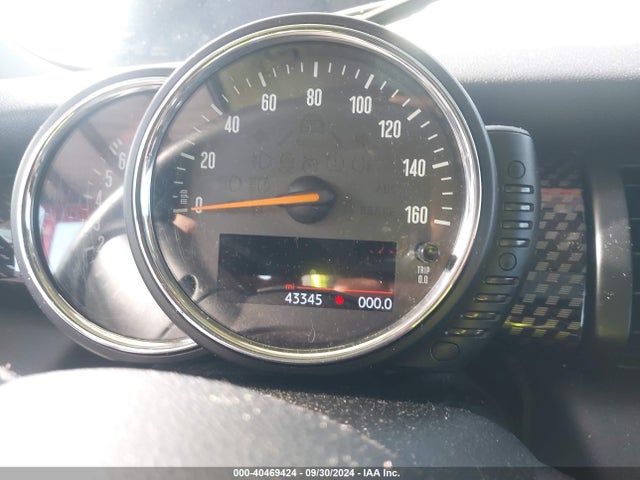 2017 MINI HARDTOP WMWXP7C50H2A45286 Photo 6