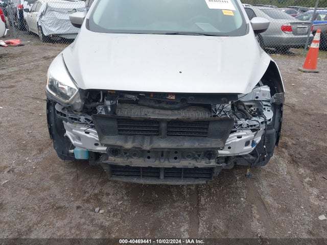 Ford ESCAPE SE 2018 1FMCU0GDXJUD25819 Image 6