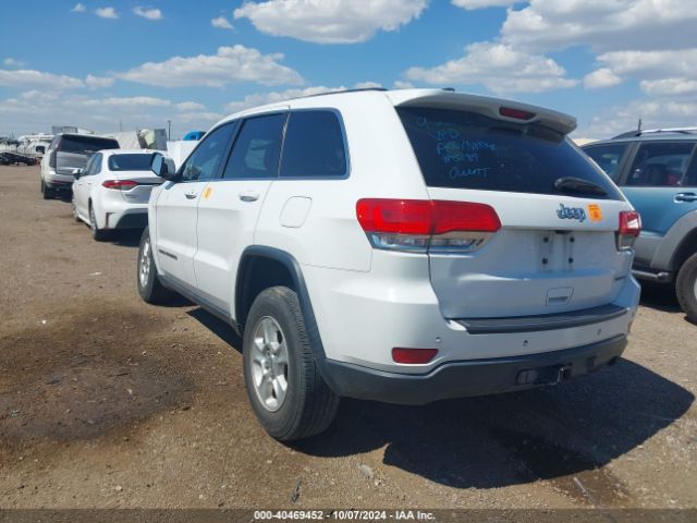 1C4RJEAG2HC717359 Jeep Grand Cherokee Laredo 4x2