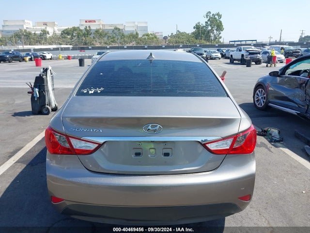 Hyundai SONATA GLS 2014 5NPEB4AC3EH914253 Image 17
