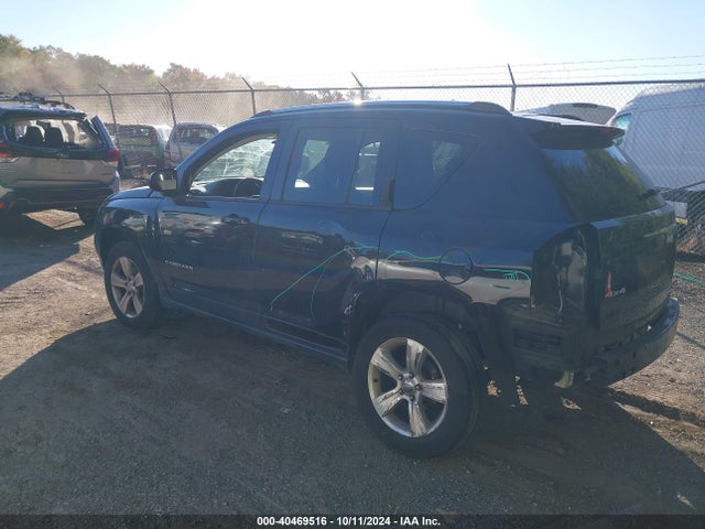 Jeep Compass Sport 2015 1C4NJDBBXFD248265 Image 3