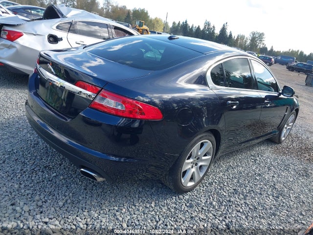 2011 JAGUAR XF SAJWA0FB0BLS19852 Photo 3