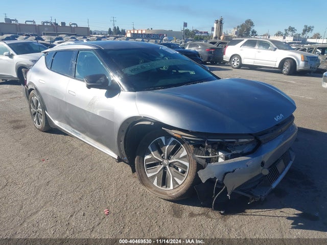 KIA Ev6 Wind 2024 KNDC34LA8R5215545 Image 1