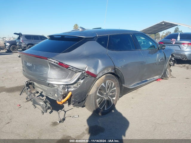 KIA Ev6 Wind 2024 KNDC34LA8R5215545 Image 4