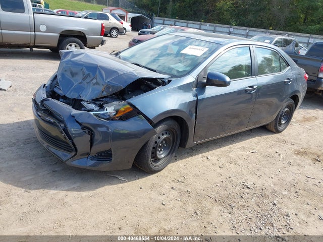 Toyota COROLLA LE 2017 2T1BURHE2HC818249 Image 2