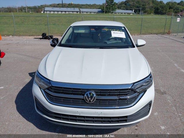 3VWEM7BU8PM057652 Volkswagen Jetta 1.5t Se