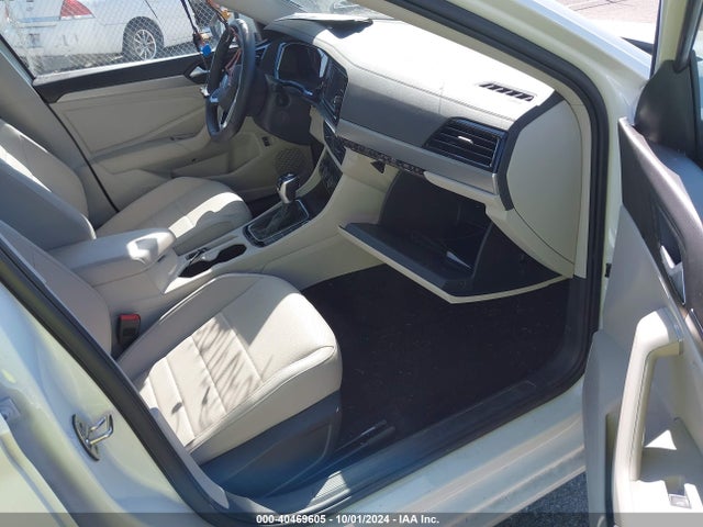3VWEM7BU8PM057652 Volkswagen Jetta 1.5t Se