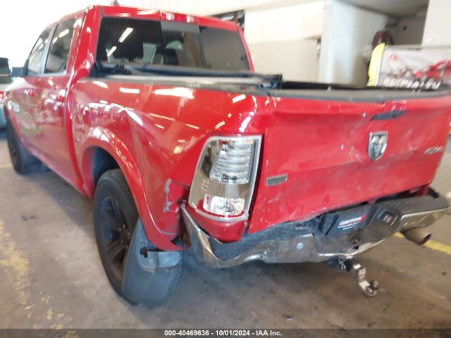 1C6RR7NM9JS356106 RAM 1500 Laramie  4x4 5'7 Box