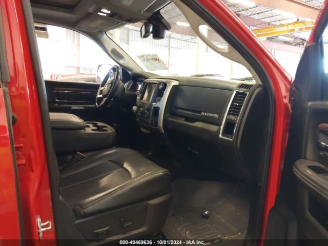 1C6RR7NM9JS356106 RAM 1500 Laramie  4x4 5'7 Box