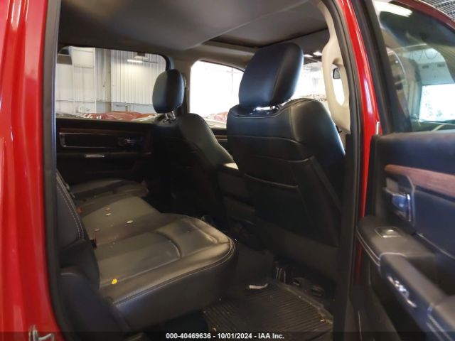 1C6RR7NM9JS356106 RAM 1500 Laramie  4x4 5'7 Box