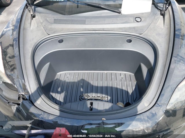 2023 TESLA MODEL 3 5YJ3E1EA5PF558833 Photo 9