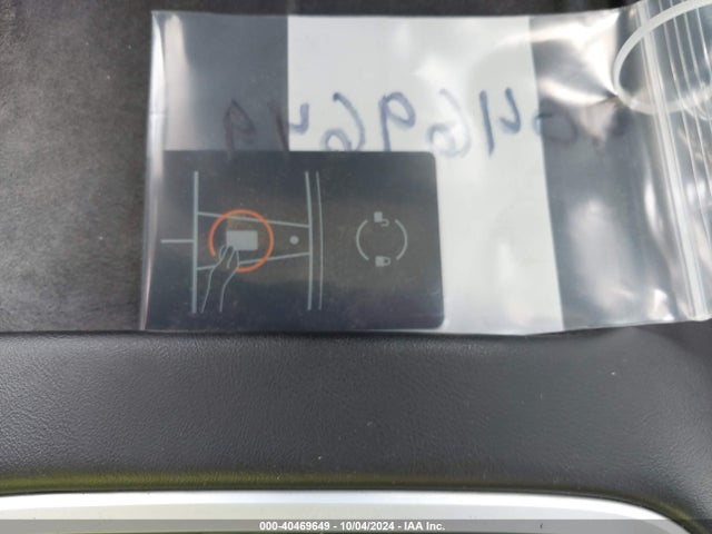 2023 TESLA MODEL 3 5YJ3E1EA5PF558833 Photo 10