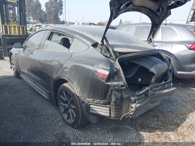 2023 TESLA MODEL 3 5YJ3E1EA5PF558833 Photo 2