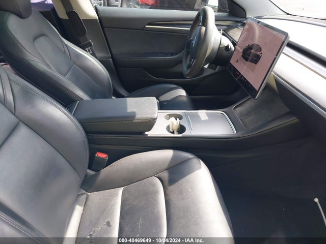 2023 TESLA MODEL 3 5YJ3E1EA5PF558833 Photo 4