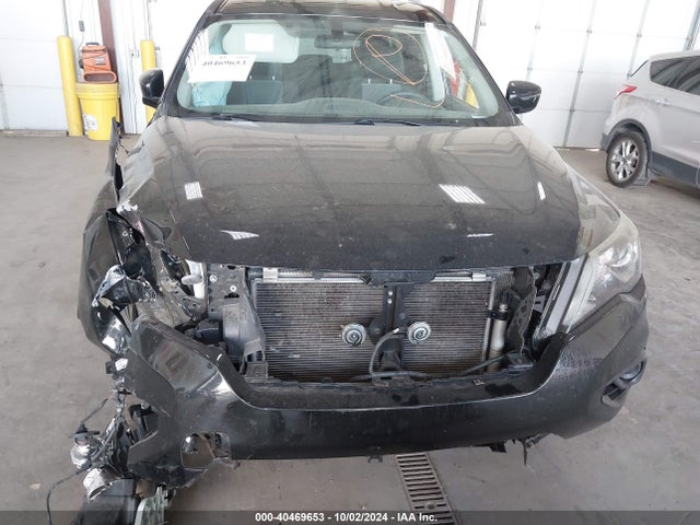 5N1DR2MN4JC646162 Nissan Pathfinder S
