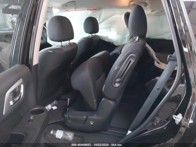 5N1DR2MN4JC646162 Nissan Pathfinder S