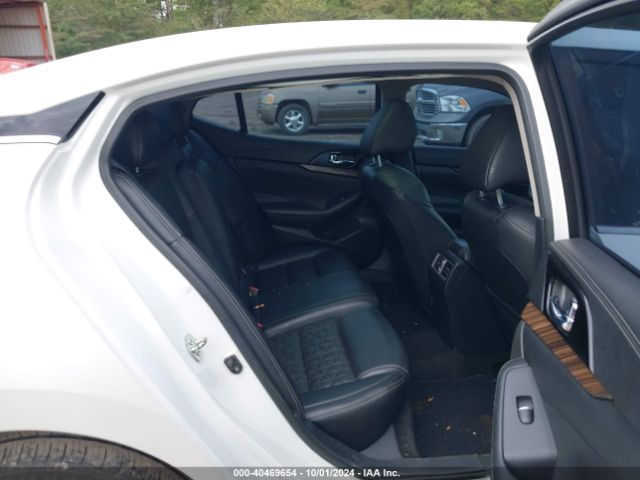 1N4AA6AP3GC384614 Nissan Maxima 3.5 Platinum